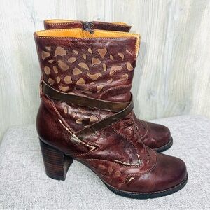 Brown Leather Heeled Boots